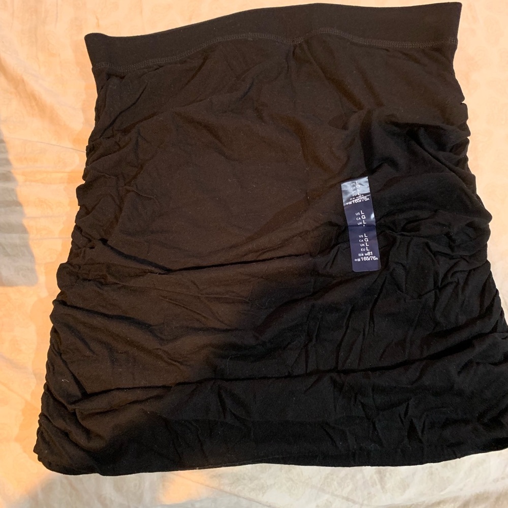 Black Gap skirt! Never worn!